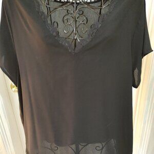 NWOT Semi-sheer top Size 3 XL
